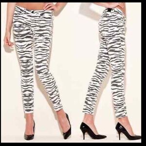 New Guess Brittney Skinny Zebra Print Denim Cropped Jeans 29